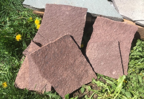 Плитняк лемезит бордовый для цоколя 1,5-2 см купить в Павловском Посаде